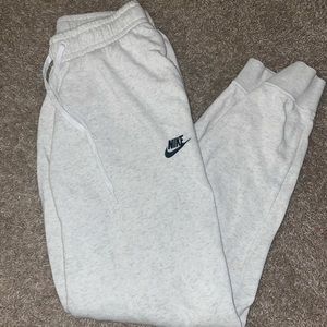 nike joggers